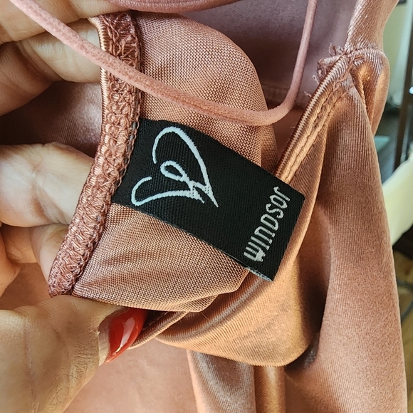 Windsor ROSE Gold Satin Open Side Backless Maxi dress Size S - Picture 2 of 15